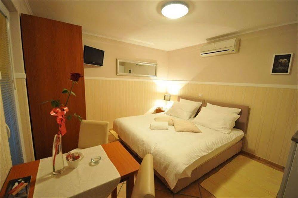 Apartments & Rooms Buble Trogir Luaran gambar